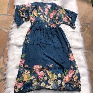 Johnny Was Silk Short Sleeve V Neck Floral Dress